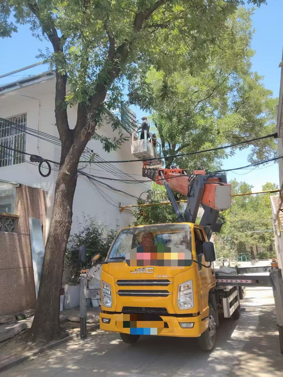 银川市高空作业车能吊装重物吗？最大承载多少公斤？